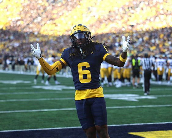 Jordan Young (6)