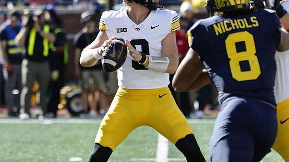 Dom Nichols (8)