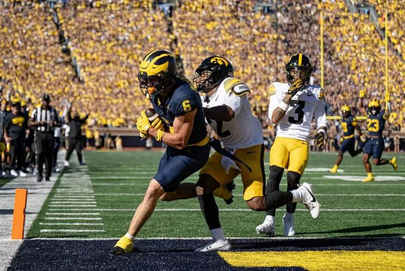 JJ Buchanan (6), Bryce Underwood (19), and Jordan Marshall (23)