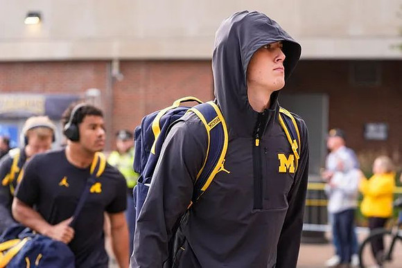 Tommy Carr (14) and Jordan Marshall (23)