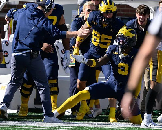 Logan Forbes (85) and Andrew Marsh (3)