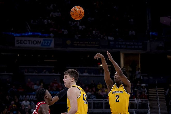 Will Tschetter (42) and L.J. Cason (2)