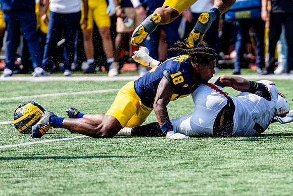 Ja'Den McBurrows (18)