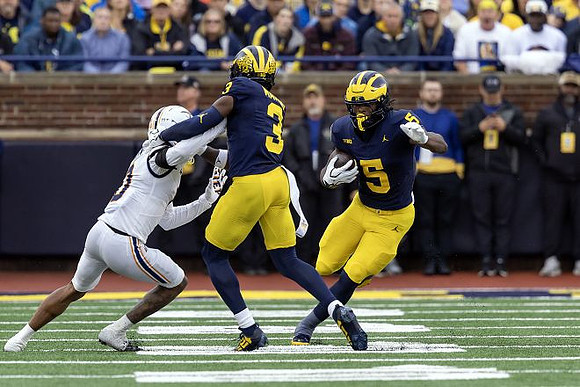 Andrew Marsh (3) and Savion Hiter (5)