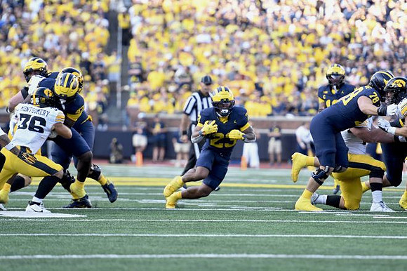 Jalen Hoffman (42), Jordan Marshall (23), Marky Walbridge (78), and Bryce Underwood (19)