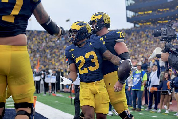 Jordan Marshall (23) and Evan Link (71)