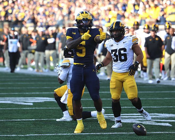 Savion Hiter (5)