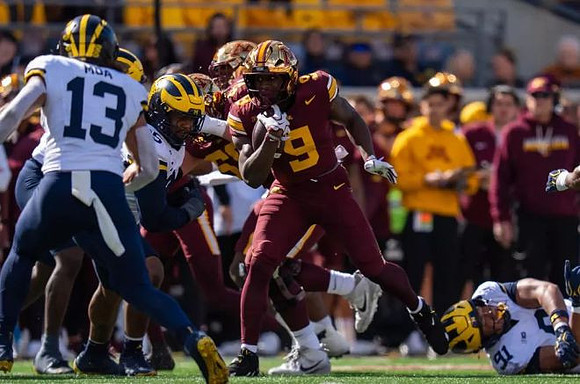 Aisea Moa (13), Jonah Lea'ea (91), and Trey Pierce (95)