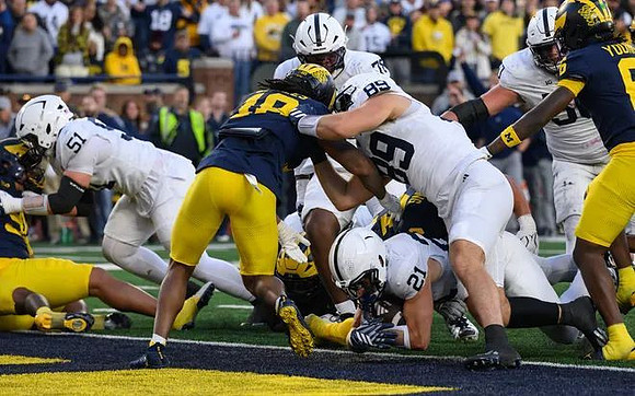 Troy Bowles (18) and Jordan Young (6)