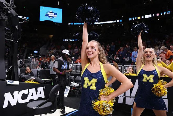 Michigan Cheerleaders