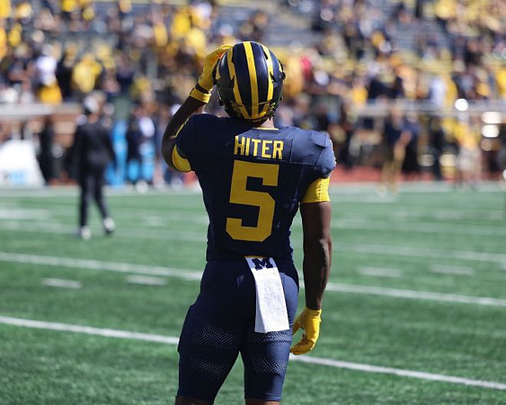 Savion Hiter (5)