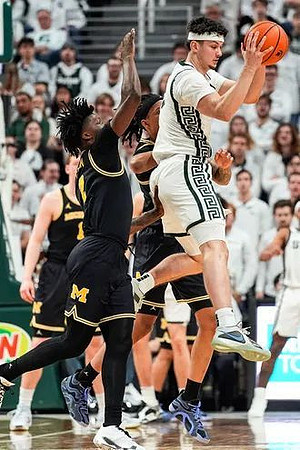 Danny Wolf (1), L.J. Cason (2), and Rubin Jones (15)