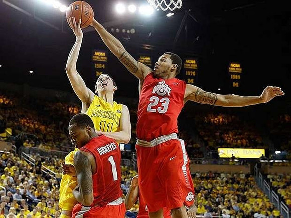 Nik Stauskas (11)