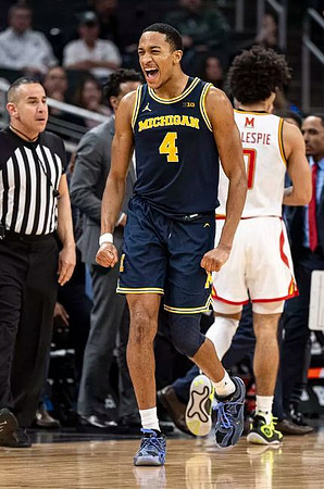 Nimari Burnett (4)