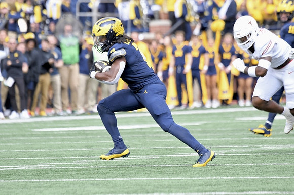Donovan Edwards (7)