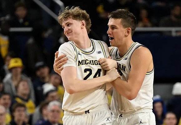 Sam Walters (24) and Will Tschetter (42)