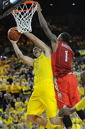 Mitch McGary (4)