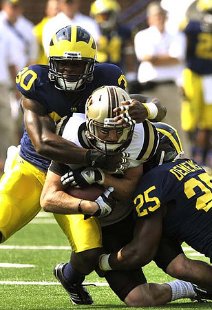 Thomas Gordon (30) and Kenny Demens (25)