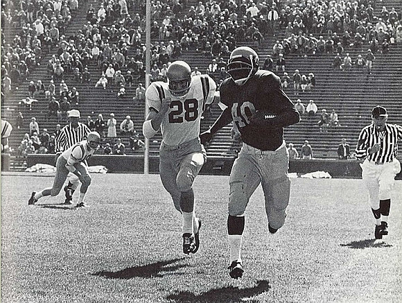 1967 Season-Navy: Ronald Johnson (40)