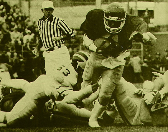 1977 Season-Minnesota: Mel Owens  (53)
