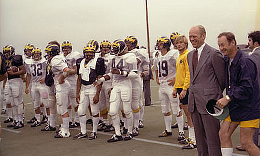 1976 Season-Stanford Practice: Gerald Ford and Bo Schembechler (Stanford Practice in Ann Arbor, MI)