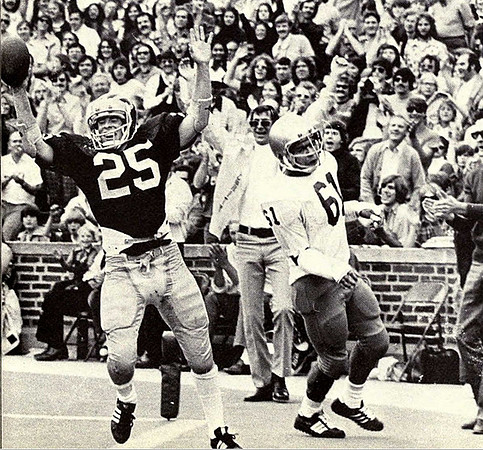 1974 Season-Navy: Rob Lytle (25)