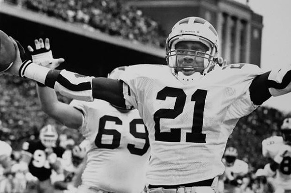 1991 Season-Illinois: Desmond Howard (21) and Matt Elliott (69)