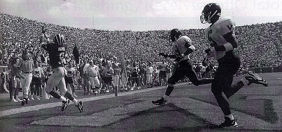 1995 Season-Virginia: Mercury Hayes (9) [1st Game Coached by Lloyd Carr]