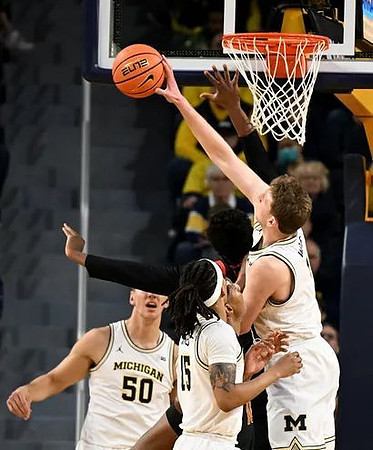 Vladislav Goldin (50), Rubin Jones (15), and Danny Wolf (1)