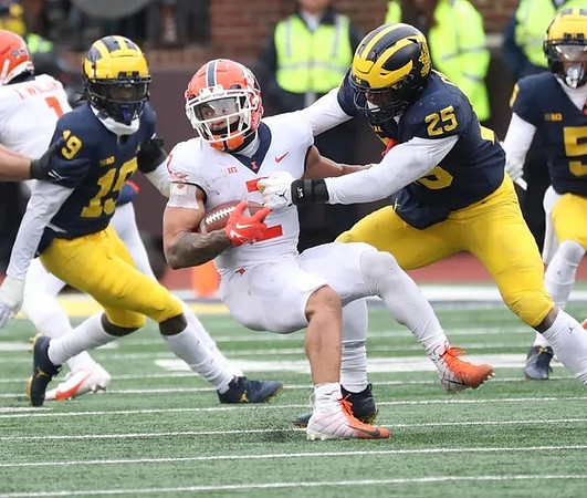 Rod Moore (19), Junior Colson (25), and DJ Turner (5)