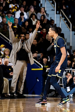 Jalen Rose and Jett Howard (13)