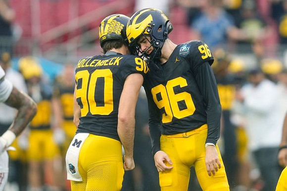 Hudson Hollenbeck (90) and Dominic Zvada (96)