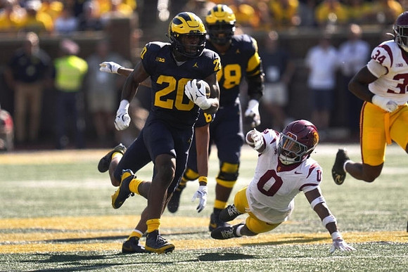 Kalel Mullings (20) and Myles Hinton (78)