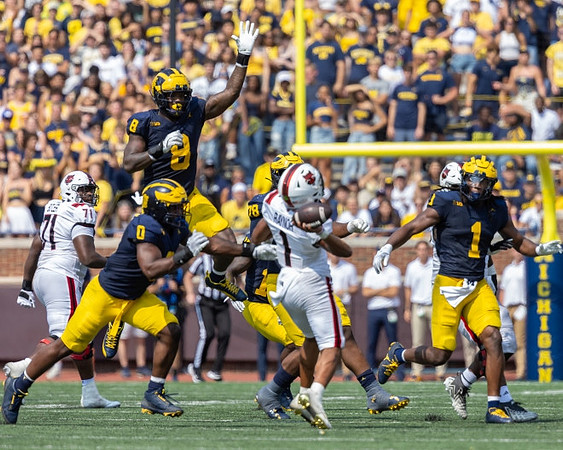 Josaiah Stewart (0), Derrick Moore (8), Kenneth Grant (78), and Jaishawn Barham (1)