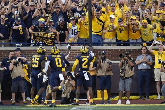 Ernest Hausmann (15), Josaiah Stewart (0), and Will Johnson (2)