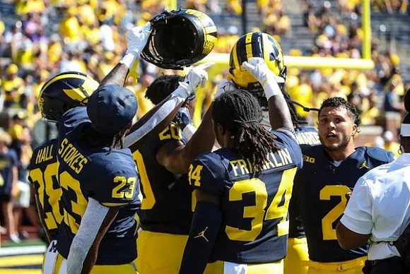 Benjamin Hall (28), CJ Stokes (23), Kalel Mullings (20), Leon Franklin (34), and Blake Corum (2)