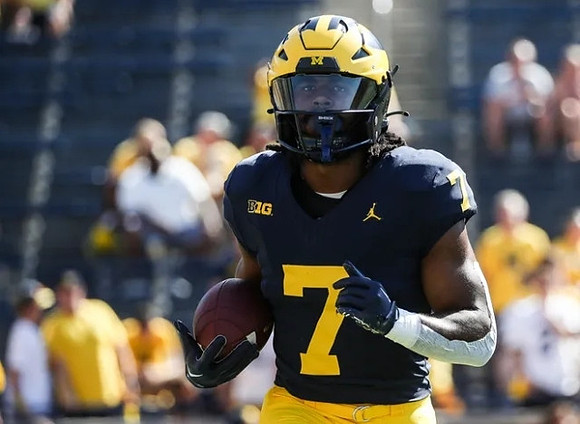 Donovan Edwards (7)