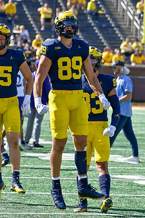 AJ Barner (89) and Zack Marshall (83)