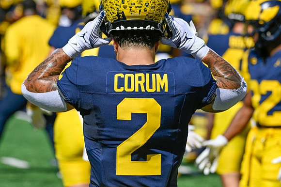Blake Corum (2)