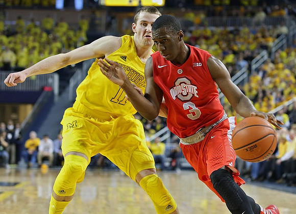 Nik Stauskas (11)