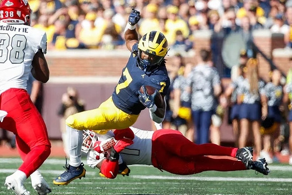 Donovan Edwards (7)
