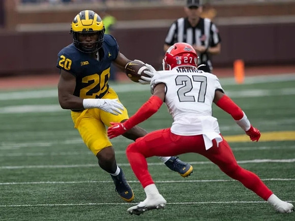 Kalel Mullings (20)