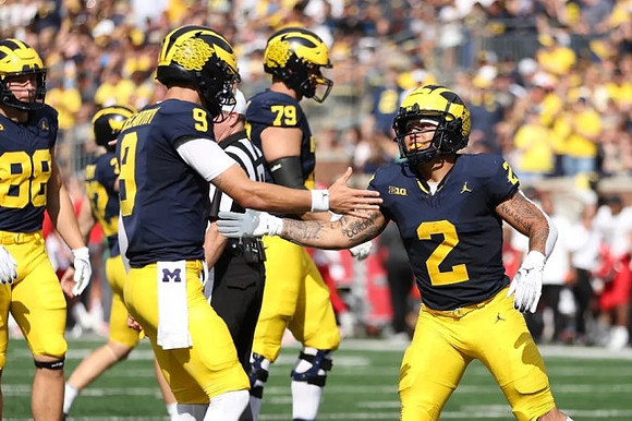 Matthew Hibner (88), Jeffrey Persi (79), Jeffrey Persi (79), and Blake Corum (2)