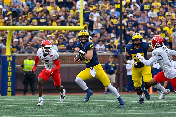 Jack Tuttle (13) and Giovanni El-Hadi (58)