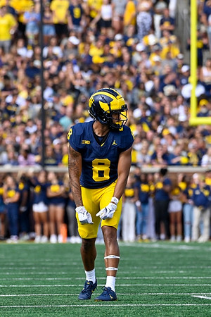 Tyler Morris (8)