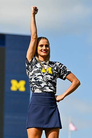 Michigan Cheerleaders