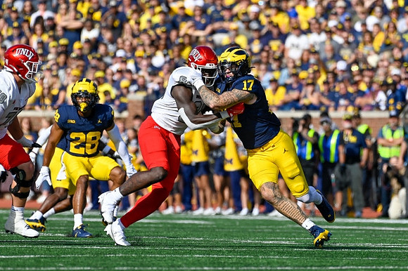 Quinten Johnson (28) and Braiden McGregor (17)