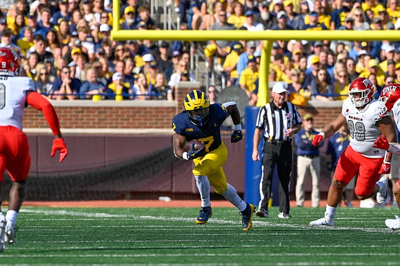 Donovan Edwards (7)