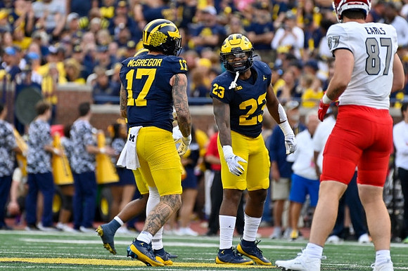 Braiden McGregor (17) and Michael Barrett (23)