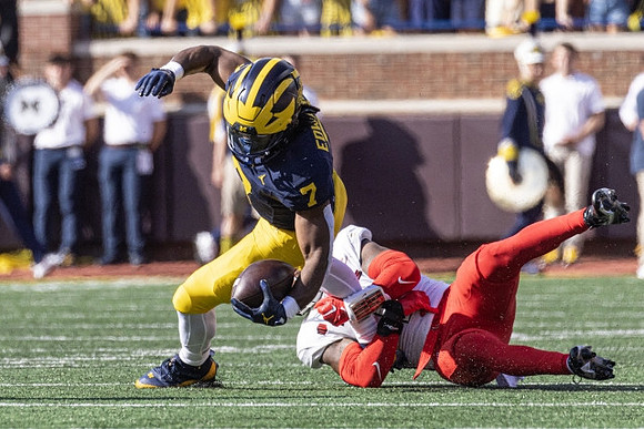 Donovan Edwards (7)